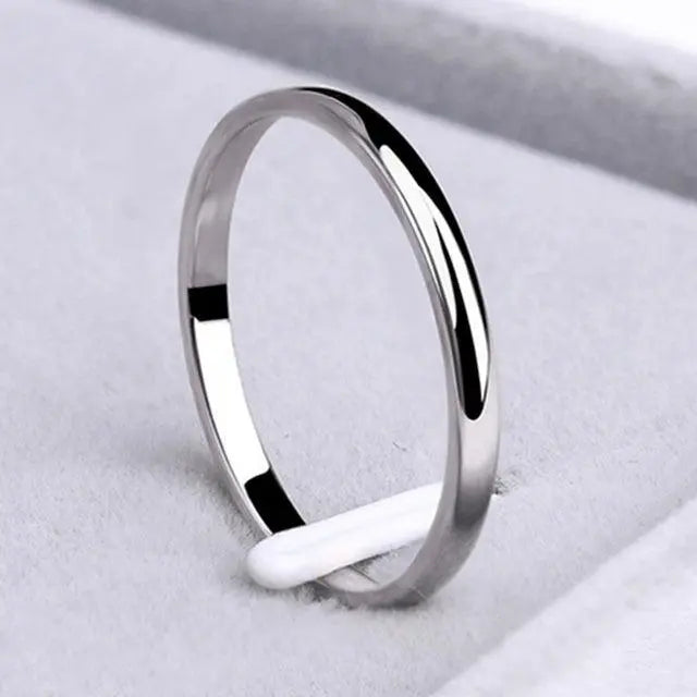 Slim 2 mm band ring in silver