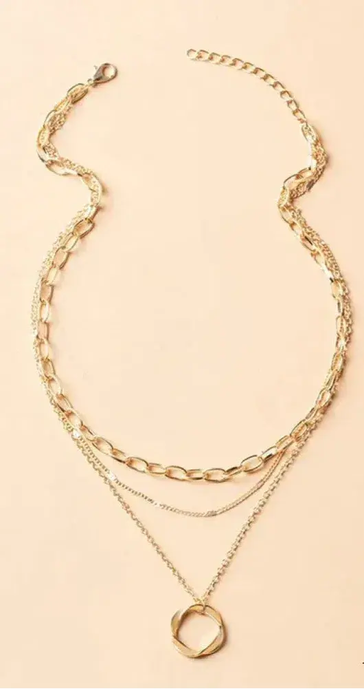 Vintage Gold Layered Chain and Pendant Necklace